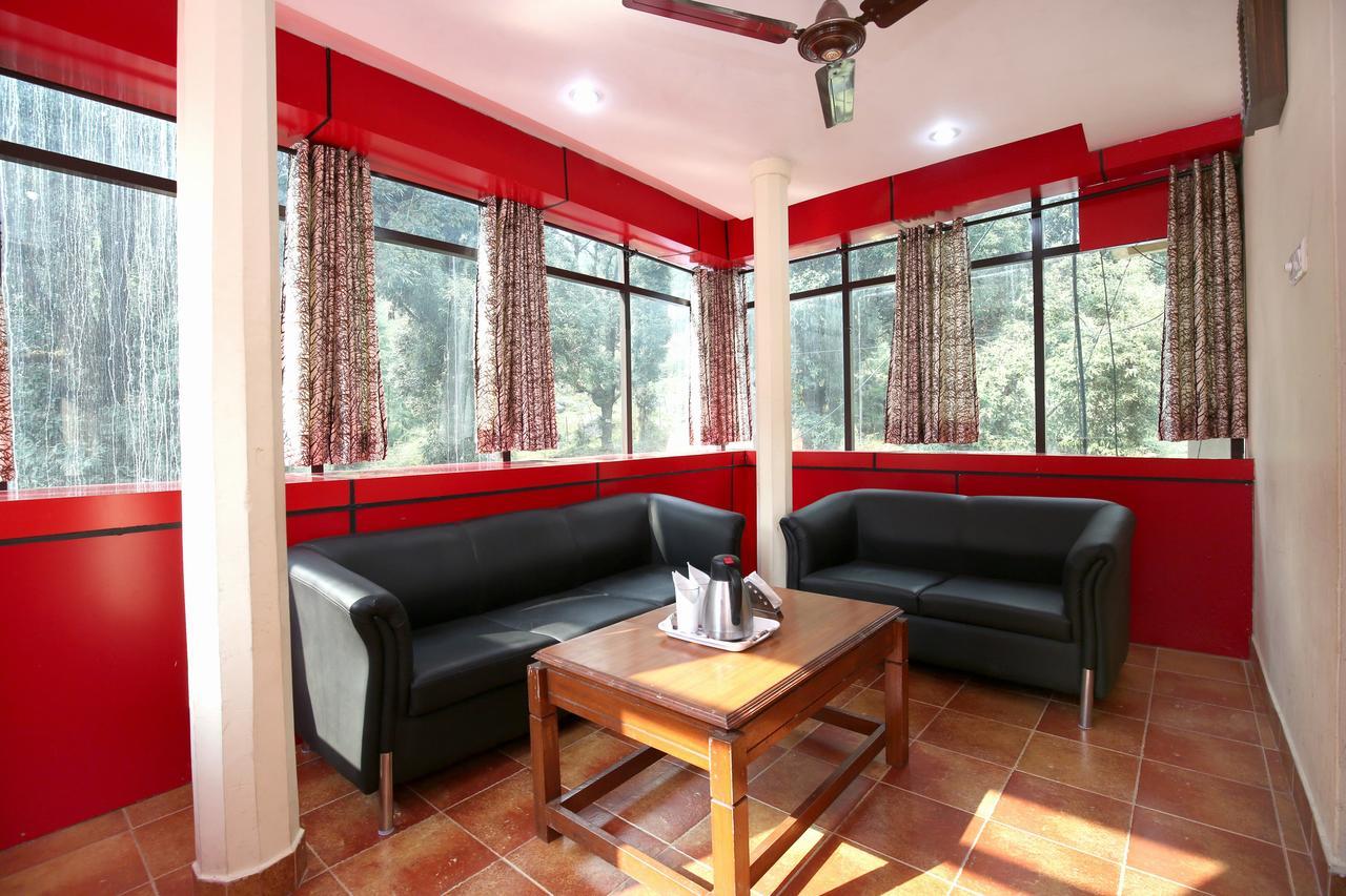 Oyo 9942 Hotel Ravine Dharamshala Eksteriør billede