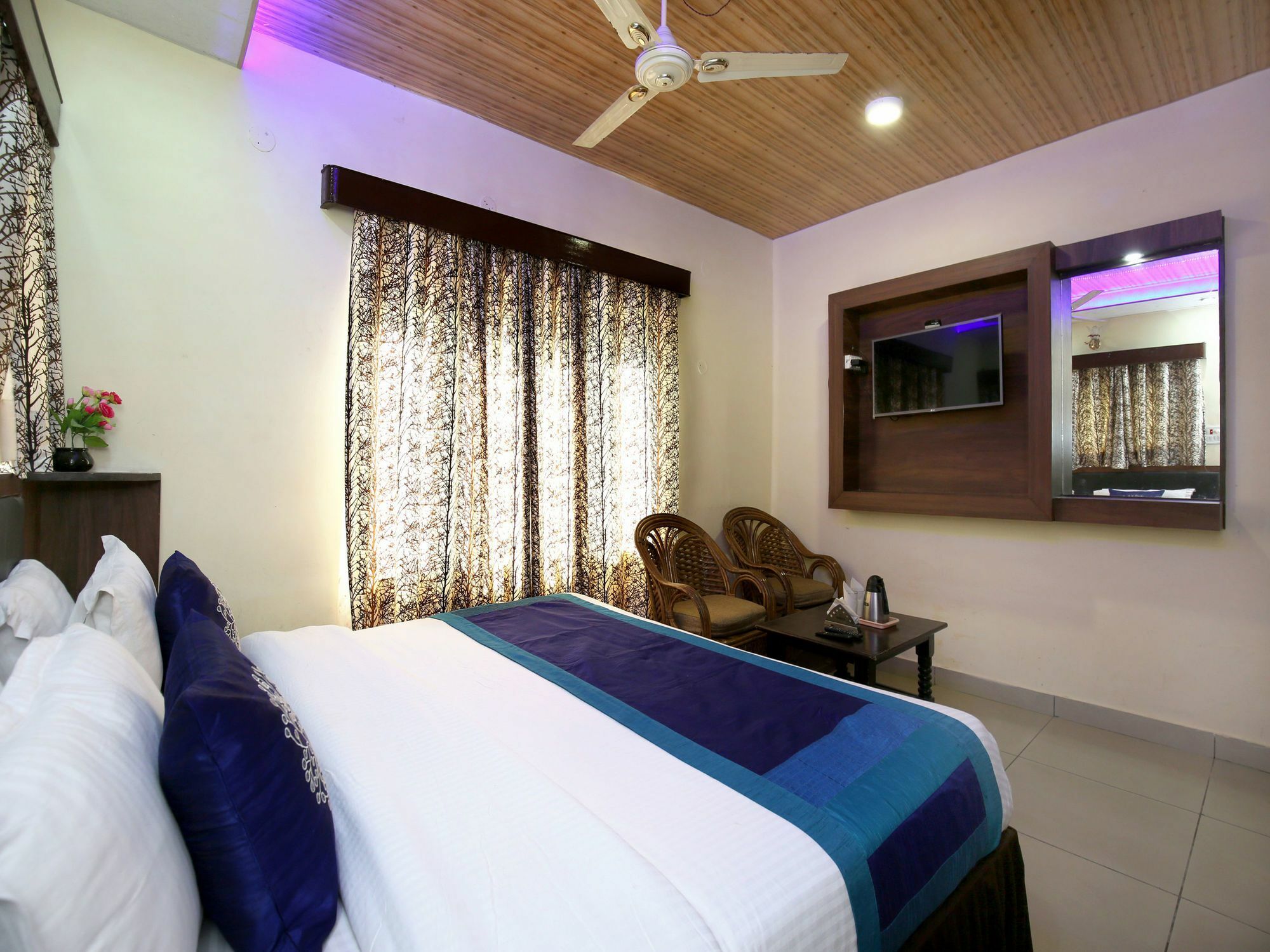Oyo 9942 Hotel Ravine Dharamshala Eksteriør billede